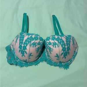 Victoria’s Secret Dream Angel’s Lines Demi Bra - 34DD EUC
